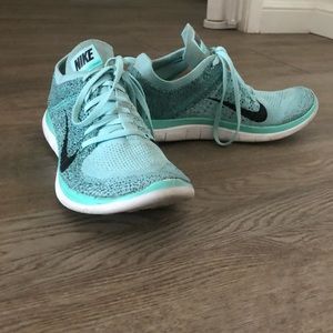 Nike Free 4.0 Flyknit sz10 light blue pattern